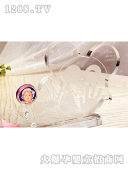 愛(ài)嬰理發(fā)米奇手足印